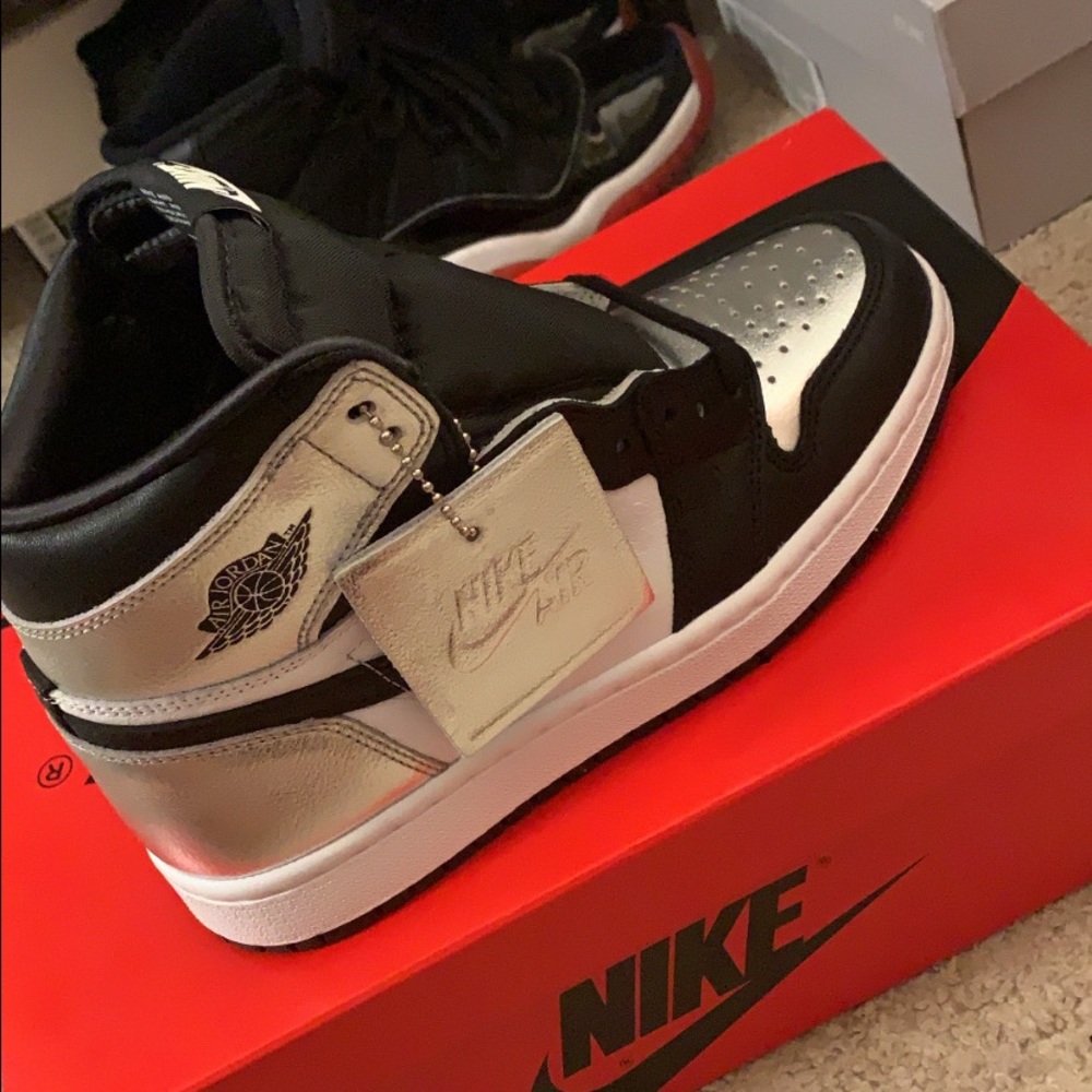 Silver Toe 1s